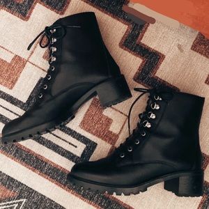 Madewell combat boot, military style 7.5